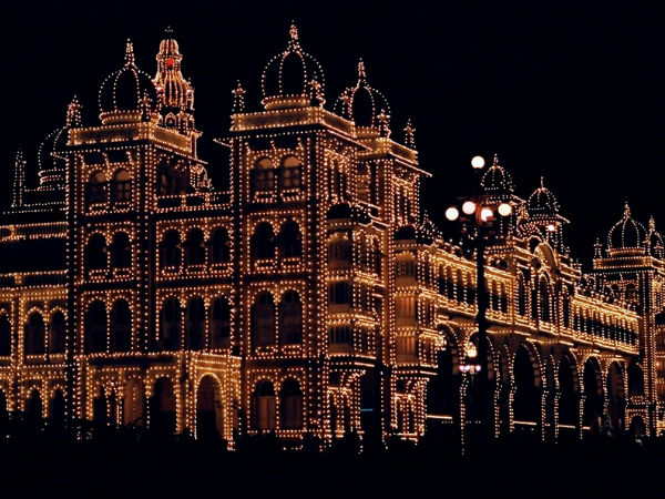 Grand By Day, Grander By Night