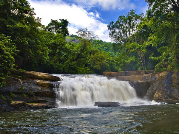 Thomman Kuthu Falls
