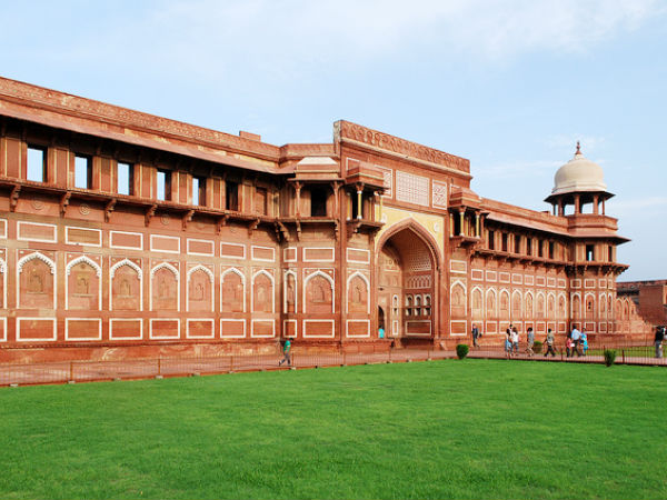 Jahangir Mahal