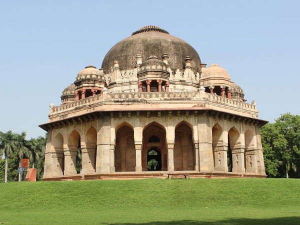 Mohammad Shah's Tomb