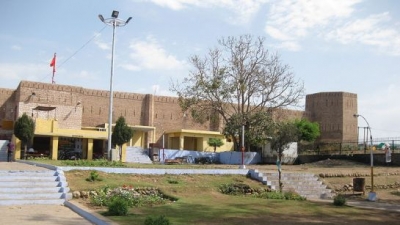 Bahu Fort And Temple