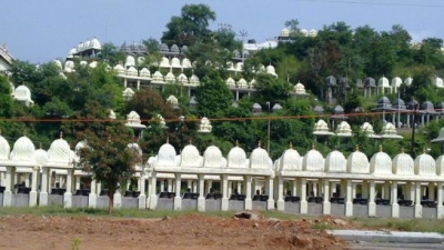 1008 Lingam Temple