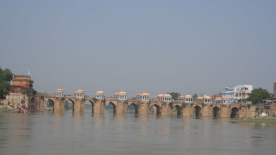 Shahi Bridge