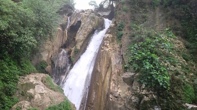 Bhatta Falls