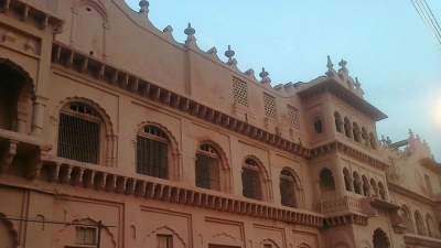 Shaukat Mahal And Sadar Manzil