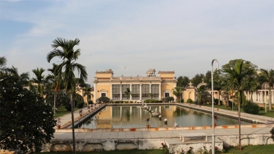 Chow Mohalla Palace