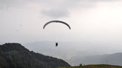Paragliding