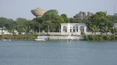 Kankaria Lake
