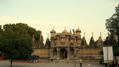 Hutheesing Jain Temple