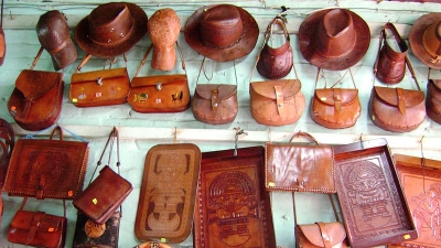 Dharavi Leather Shopping