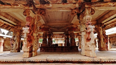 Yoga Nandeeshwara Temple