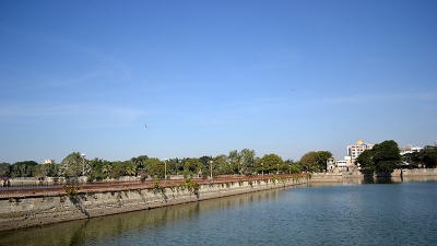 Lakhota Talav