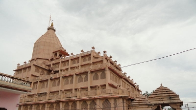 Shri Bhakti Dham Temple