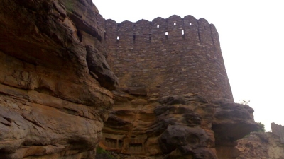 Khandar Fort