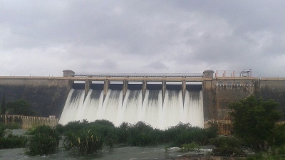 Manimuthar Dam & Waterfall