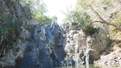 Pakadadarah Waterfall