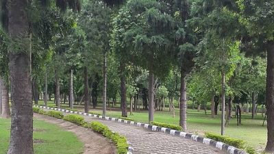 Baradari Gardens