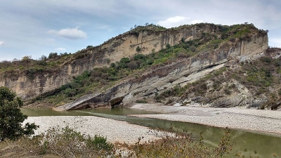 Peer Kho Cave Temple