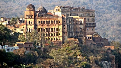 Mubarak Mandi Palace