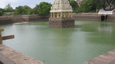 Shenbagavalli Poovanathar Temple, Kovilpatti