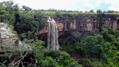 Tamra Ghoomar Waterfalls