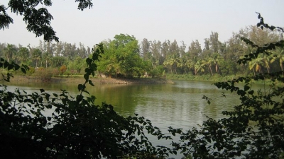 Vanganga Lake