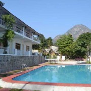 Dolmaar Resort