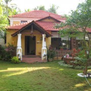 Casa Candolim Beach Front