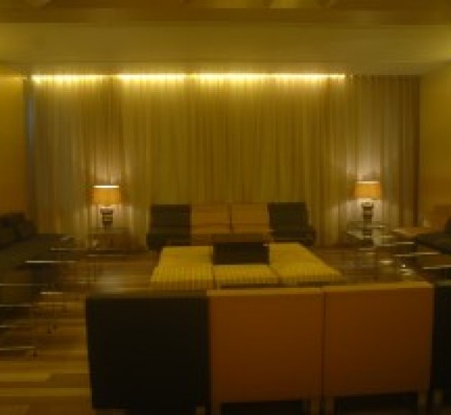 Airport Centre Point