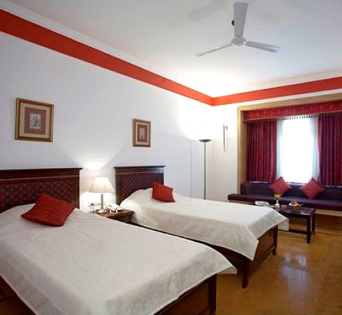 Twin bedded royal room Twin bedded royal room