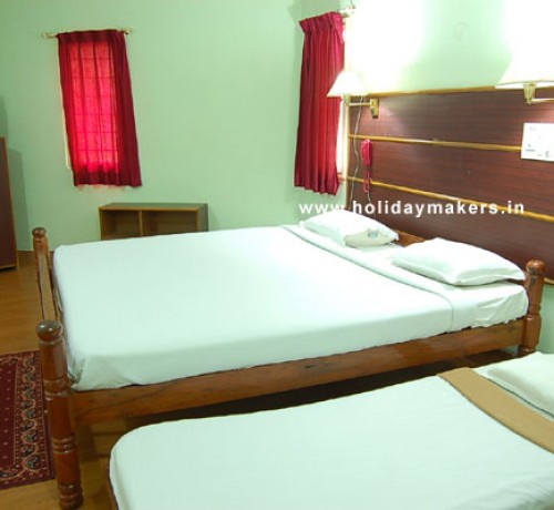 Deluxe cottage-bedroom