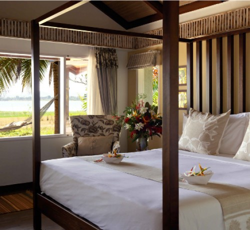 Waterfront villa jacuzzi Waterfront villa jacuzzi