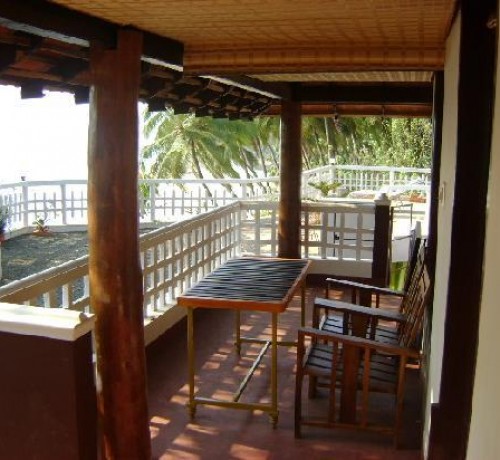 View-from-beach-rooms