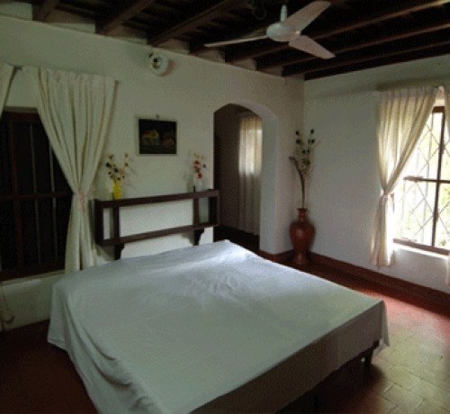 Guestroom Guestroom