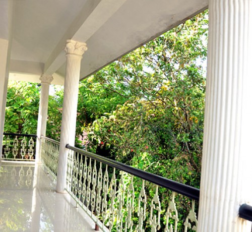 Luxury Balcony Luxury Balcony