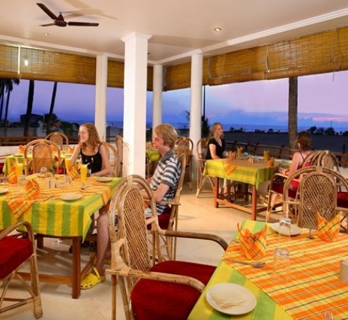 Restaurant with beach view Restaurant with beach view