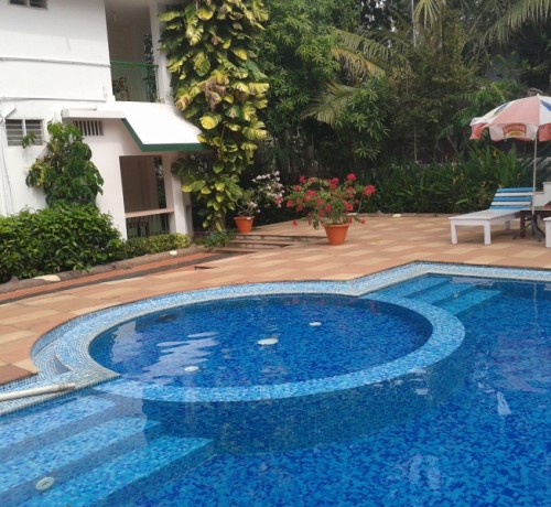 Resort by the Pool 1 Resort by the Pool 1