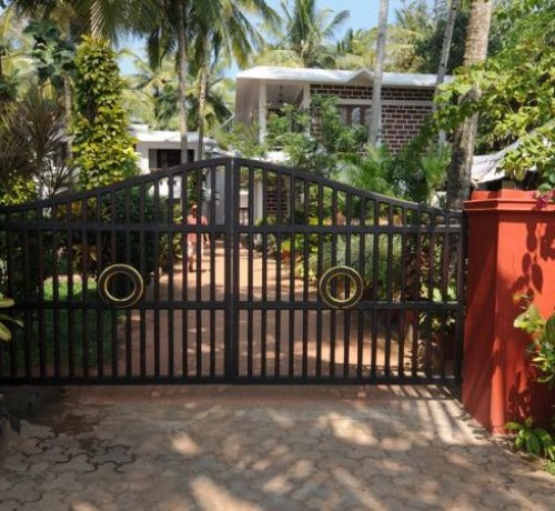 Resort Entrance Resort Entrance