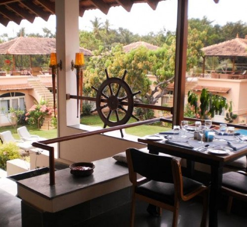Pool View Dining