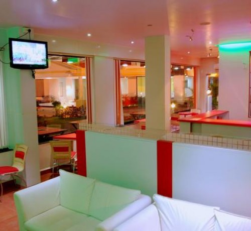 Bar Bar
