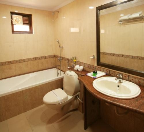 Bathroom Bathroom