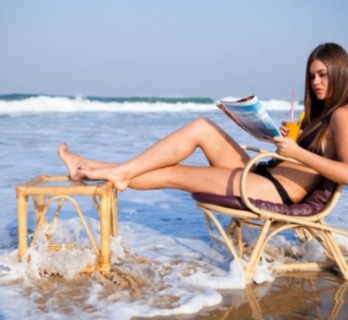 Reading @ Resort Beach Reading @ Resort Beach