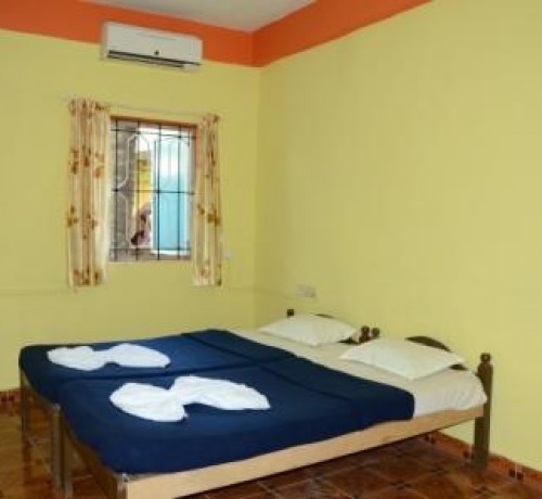 Twin bed Twin bed