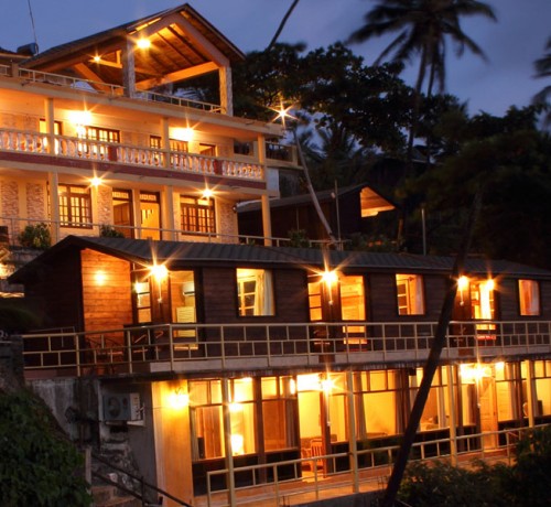 Resort-at-dusk Resort-at-dusk