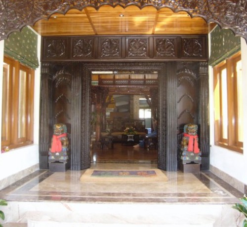 Entrance to the Lodge Entrance to the Lodge