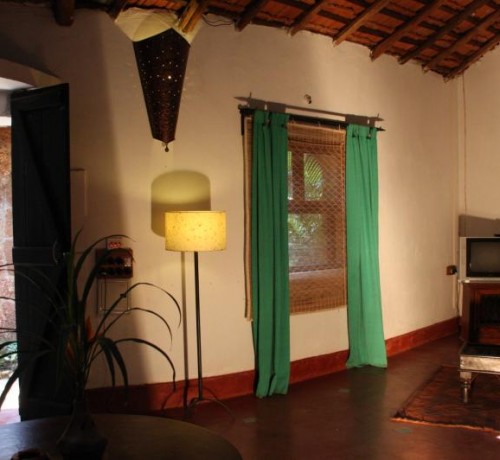 1 Bedroom Cottage Suite:Doorway