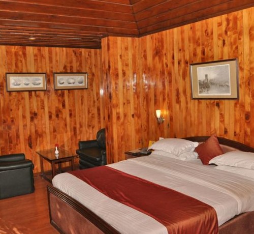 Woody Opulence