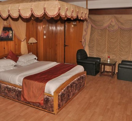Luxury Suite