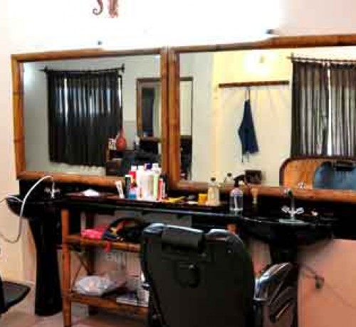 Saloon