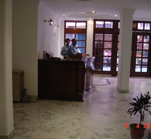Lobby Lobby
